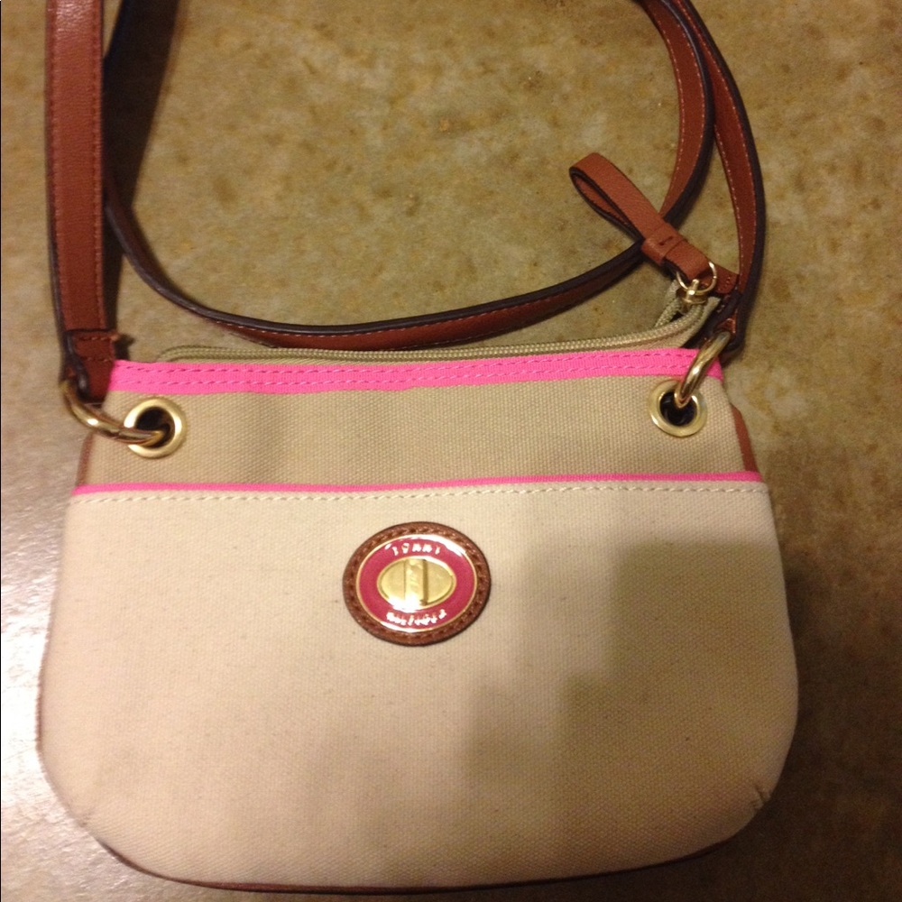 Tommy Hilfiger purse